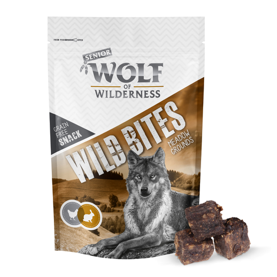 Wolf of Wilderness Snack - Wild Bites Senior 180 g - Meadow Grounds - Rabbit & Chicken